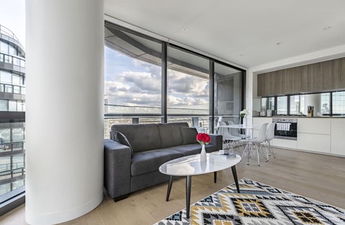 Docklands Apartment | Kula Docklands