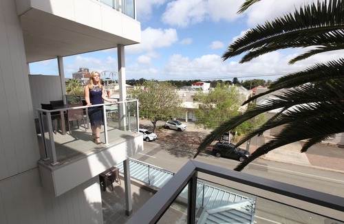 Kent Town Apartment | The Palms Apartments