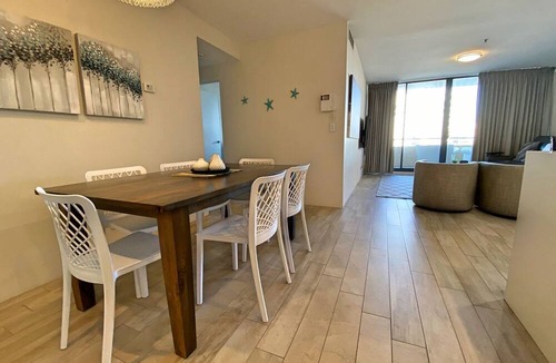 Cronulla Apartment | Ocean View, Lift Access 510 Opposite North Cronulla Beach