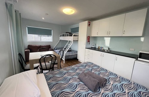 Ararat RV Rental | Acacia Caravan Park