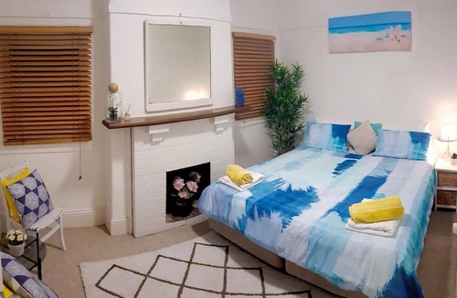 Narrabeen Apartment | Apartment 4 - The Coachhouse