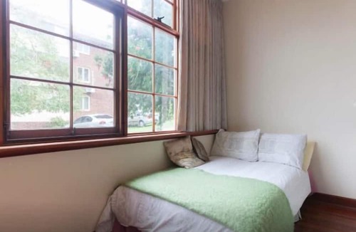 Crawley Apartment | B3 Crawley/Nedlands Apartment 1 BRM + Sleepout - 2min walk to UWA