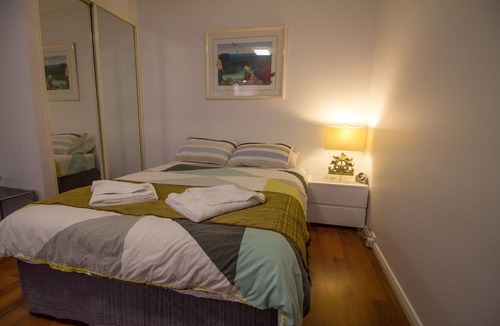 West Perth Apartment | M107 CBD Location near Kings Park