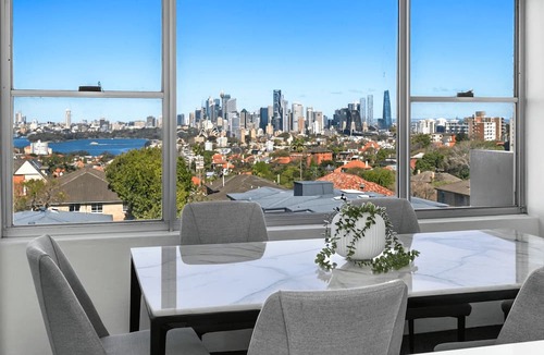 Cremorne Apartment | Cremorne- HARIS- Harrison St - 2BR Apartment with Stunning Harbour Views Balcony Near Neutral Bay