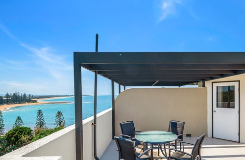 Moffat Beach Apartment | Seacrest Unit 4 Moffat Beach QLD