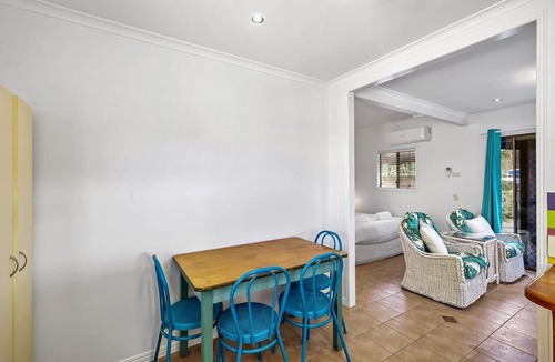 Marcoola Apartment | The Little Blue Shack - Marcoola Granny Flat