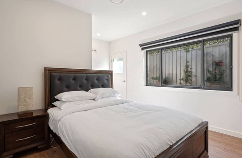 Kambah Apartment | Cosy Kambah 1 Bedroom Near Shops & Parks