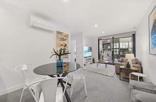 Phillip Apartment | Phillip 2-Bed: Chic Interiors, Amazing Amenities