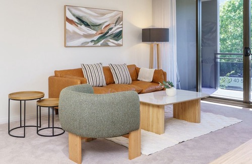 Barton Apartment | Luxury Newly Furnished 2BR Apartment in Barton