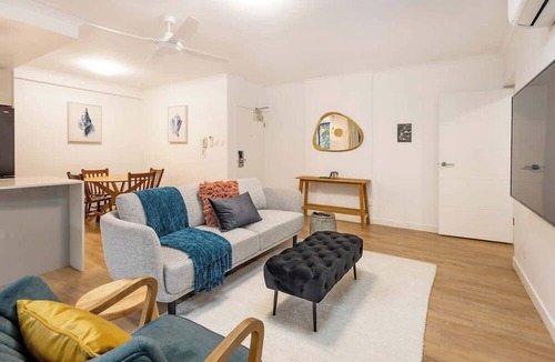 Cairns North Apartment | Esplanade Escape—Poolside Living by the Waterfront
