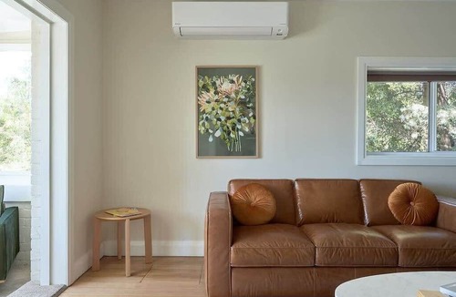 Hobart Central Business District Apartment | Comfort in the heart of Sandy Bay