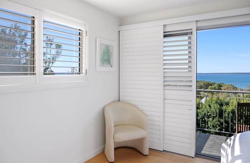 Vincentia House | Blenheim Beauty - 3 Bdrm Home with Spa