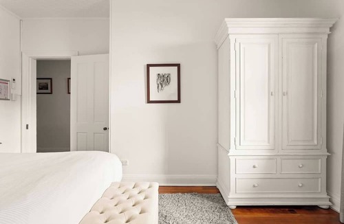 Millers Point Apartment | Idyllic Heritage Home Footsteps to the Harbour