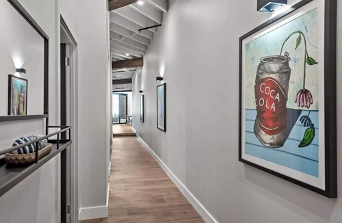 Teneriffe Apartment | Luxurious Woolstore Living! ~Teneriffe