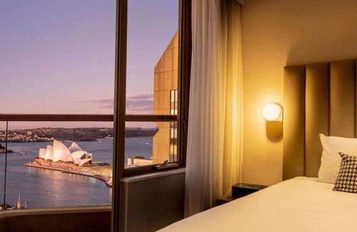 The Rocks Apartment | The Sebel Quay West Suites Sydney