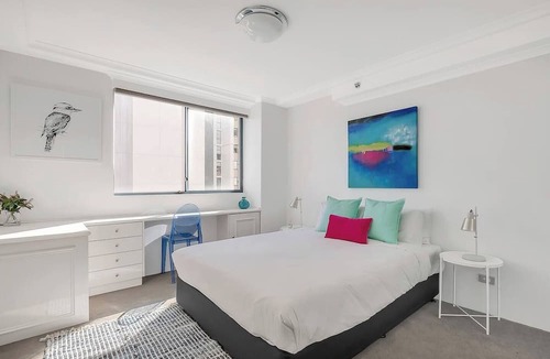 Haymarket Apartment | Top of the Town with Sydney CBD at its Doorstep