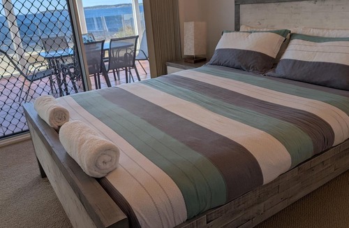 Barrack Point Apartment | Sea Breeze @ Barrack Point