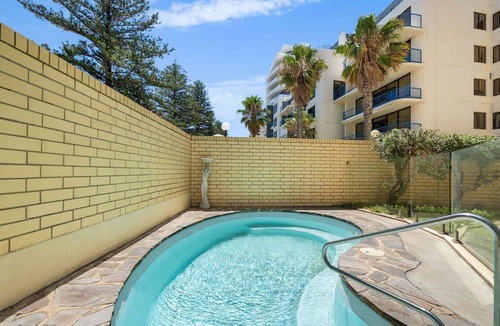 Glenelg Apartment | Esplanade Retreat on Melrose