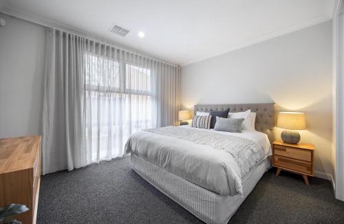 Torrens Park House | The Torrens A Contemporary Escape in the Foothills