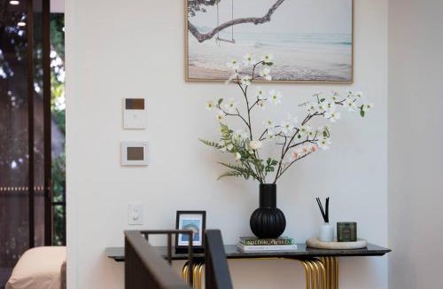 Bondi Apartment | Sunny Townhouse Style Apartment at Bondi