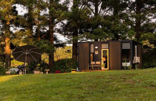 Montville House | Montville Retreat by Tiny Away