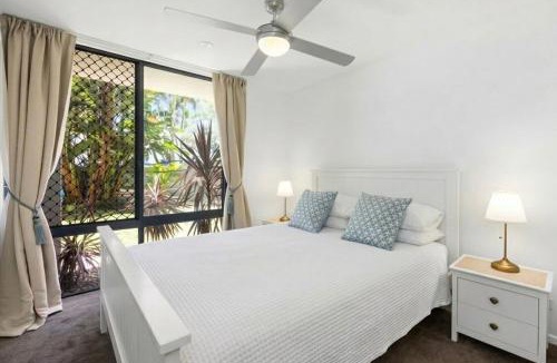 Marcoola Apartment | Salad Days -Beachfront & Pet Friendly