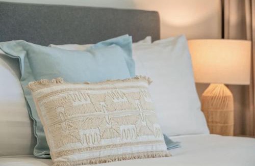 Marcoola Apartment | Pawfect Coastal - Pet friendly Beachfront Pool