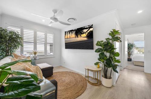 Maroochydore Apartment | Luxurious 2 bedrooms unit on Maroochy River
