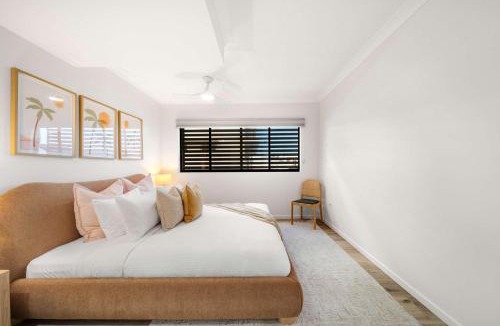 Kings Beach Apartment | Palm & Tide Retreat - Kings Beach Pool & BBQ