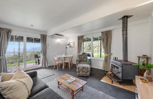 Kangaroo Valley House | Alcheringa Cottage Amazing Location with views