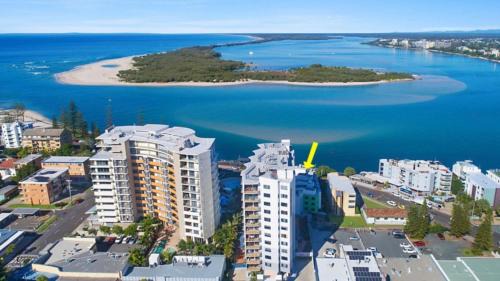 Caloundra Apartment | Grand Pacific Unit 19