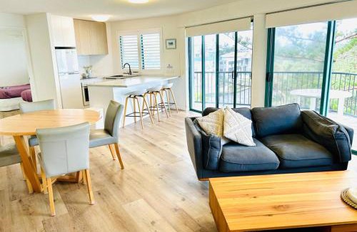 Kings Beach Apartment | Campbells Cove Unit 11