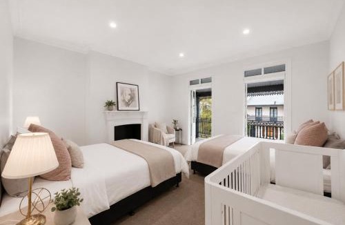 Darlinghurst House | Heart of Darlinghurst Food, Bars & Metro