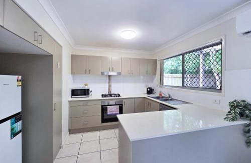 Mango Hill Apartment | Homely & Welcoming In Mango Hill