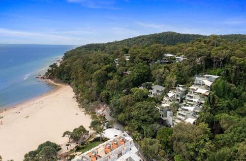 Noosa Heads Apartment | Hastings Park: Noosa Paradise, Laguna Bay Views