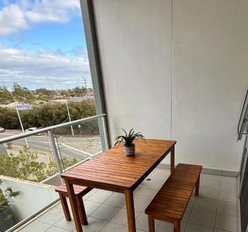 New Port Apartment | Comfort of Home Pool Gym Sauna Secure Parking