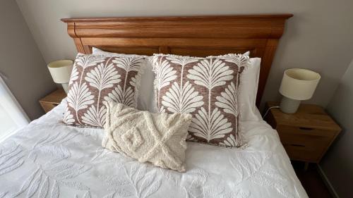 Cashmere House | Entire Granny Flat with Pool