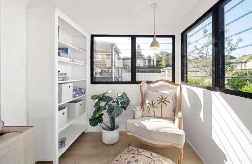 Moffat Beach House | Moffat Beach Abode - Pet-friendly Escape by the Sea