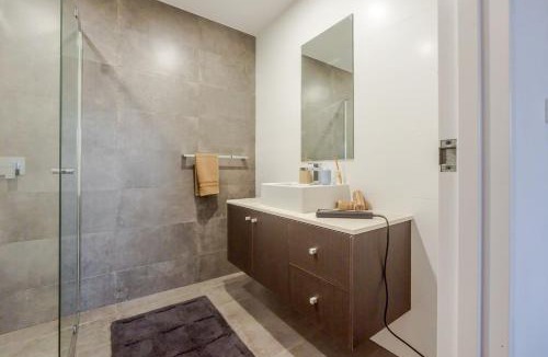 Wollongong CBD Apartment | On Flinders Wollongong