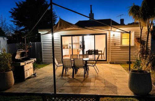 Richmond House | The Baker's Cottage in the Heart of Richmond Sleeps 6