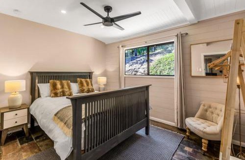 Lowood House | The Lazy Toad Hideaway