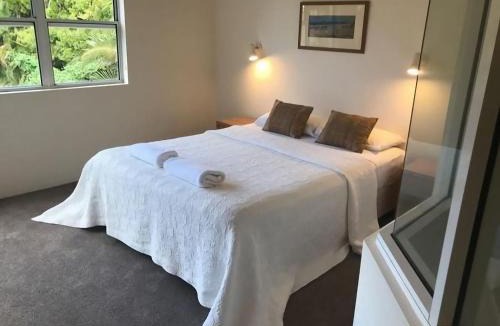 Noosa Heads Apartment | Allambi Apartment 5 Allambi Rise 25