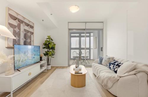 Burwood Apartment | Central Burwood 2BR Steps from Station & Westfield