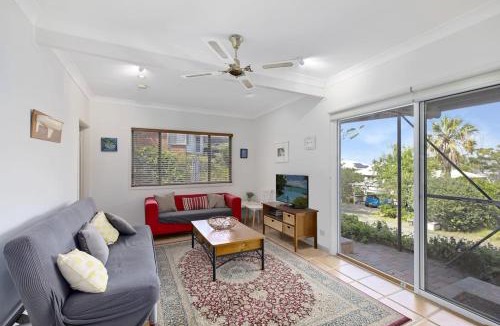 Copacabana House | Copa Dell - Stunning Views