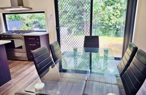 Albury House | My Place in Albury