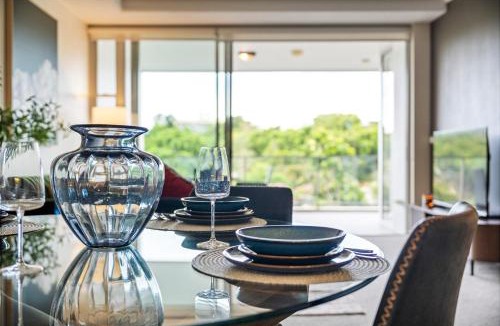 Brisbane Central Business District Apartment | Stylish Roma Parklands Retreat - Stunning Park views from every room, Heated Pool, Gym, Private Carpark, Suncorp Stadium, 10 min walk to CBD