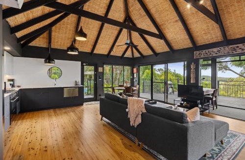 Milton House | Green Buddha