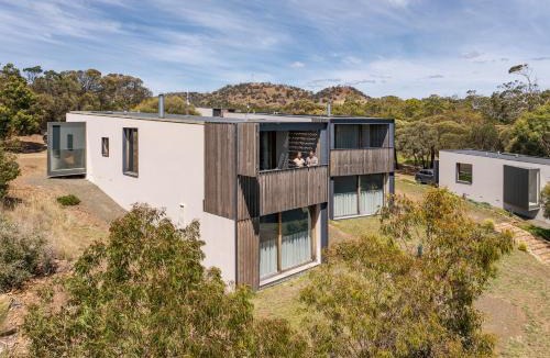 Swansea Resort | Piermont Retreat