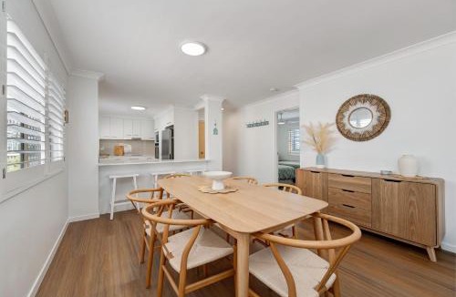 Caloundra Apartment | Costa Solana Bulcock Beach QLD