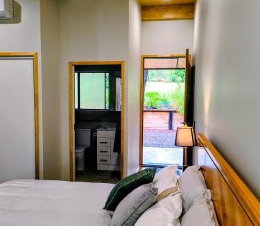 Glass House Mountains Cabin | Glass House Mountains Retreat Sunshine Coast
